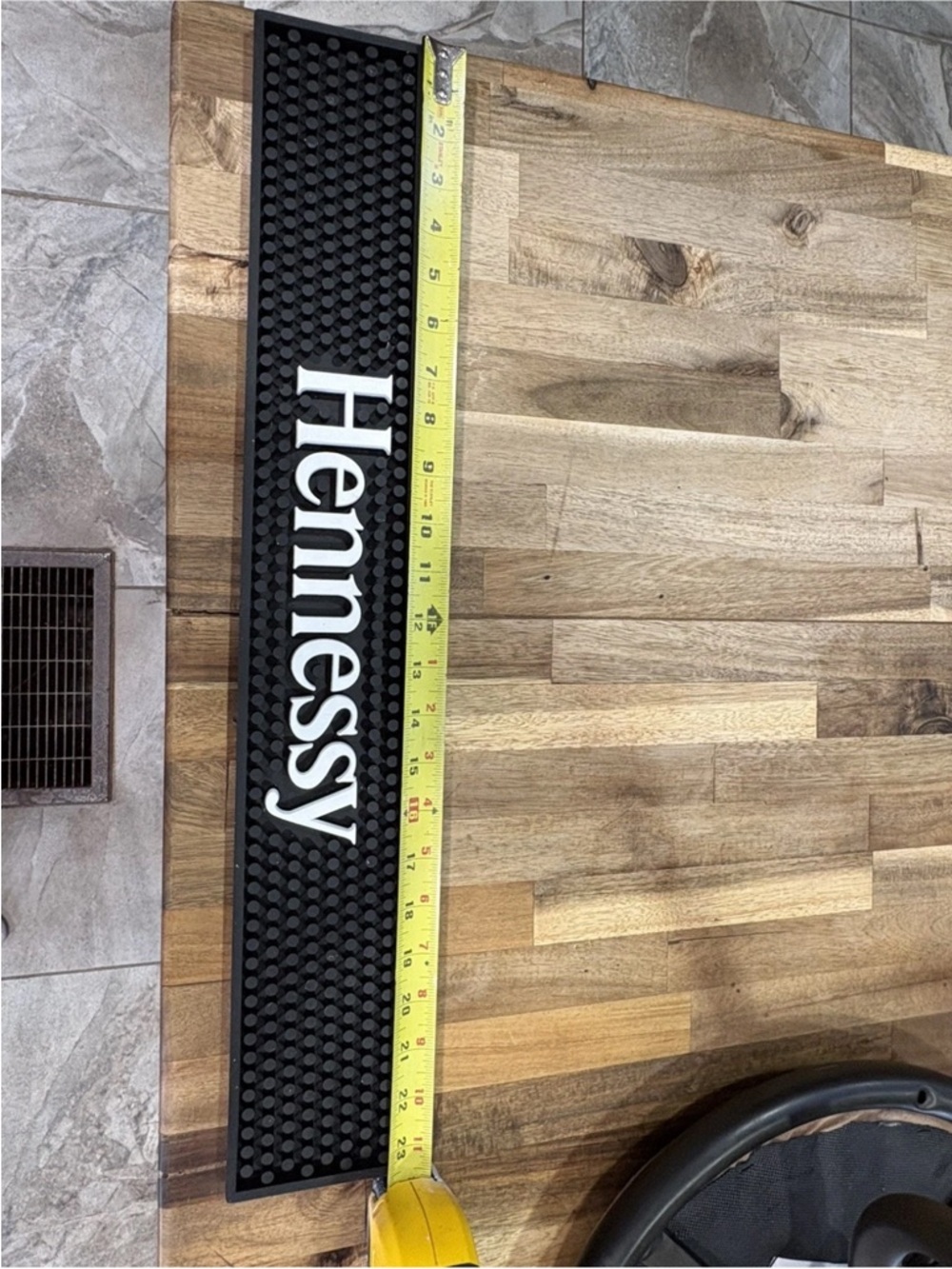 Henne Black Rubber Bar Mat